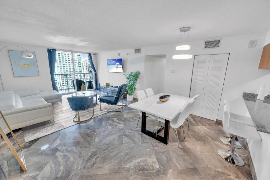 Iconic High Floor 3 Bedrooms In The Heart Of Miami Kültér fotó