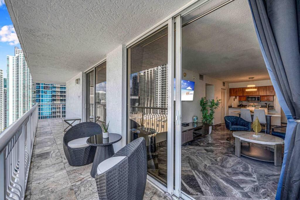 Iconic High Floor 3 Bedrooms In The Heart Of Miami Kültér fotó