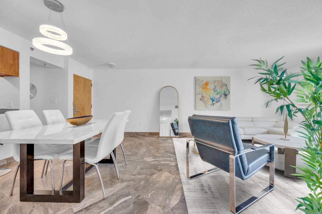 Iconic High Floor 3 Bedrooms In The Heart Of Miami Kültér fotó